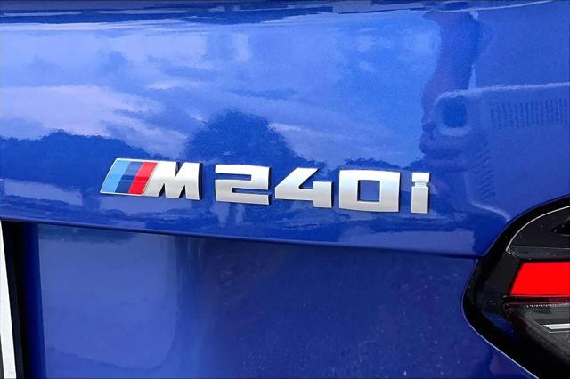 2025 BMW M240 i