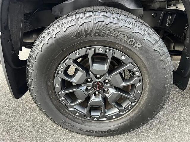 2023 Nissan Frontier Crew Cab PRO-X 4x2