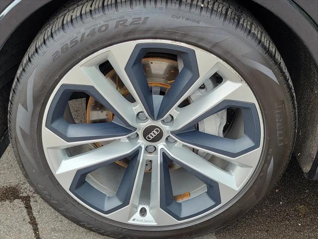 2021 Audi Q7 Prestige 55 TFSI quattro Tiptronic