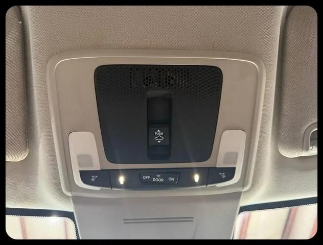 2023 Honda Civic EX-L w/o BSI