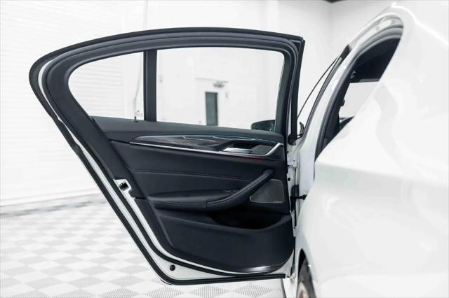2021 BMW M5 Standard
