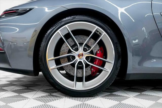 2025 Porsche 911 Carrera S