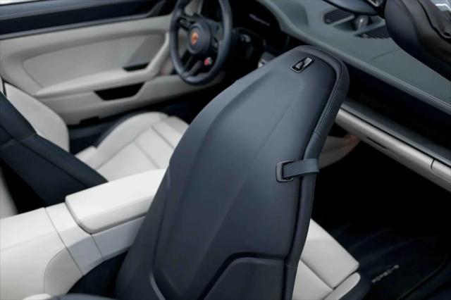 2025 Porsche 911 Carrera S