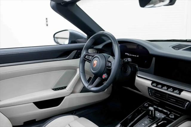 2025 Porsche 911 Carrera S