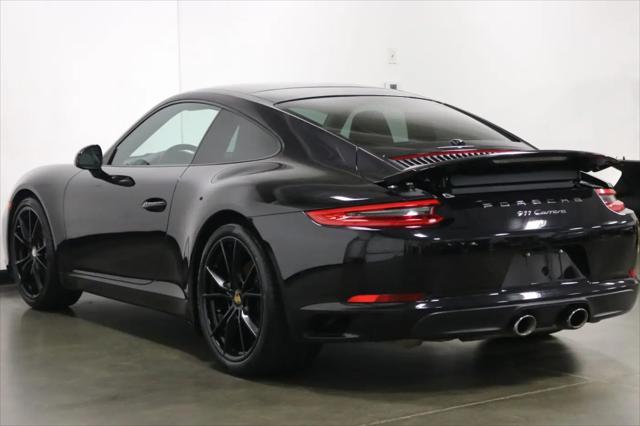 2017 Porsche 911 Carrera