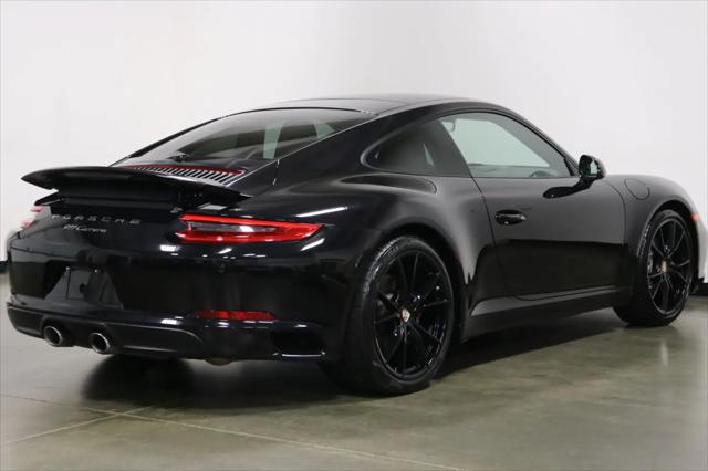 2017 Porsche 911 Carrera