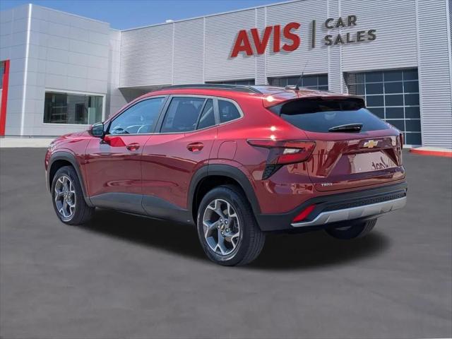 2025 Chevrolet Trax FWD LT