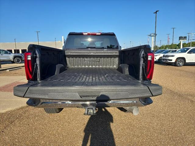 2026 GMC Sierra 2500HD Crew Cab, Standard Bed, SLT, 4WD