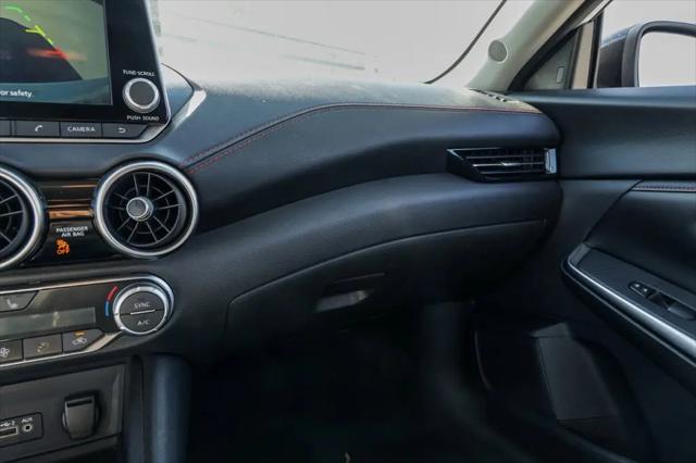 2024 Nissan Sentra SR Xtronic CVT