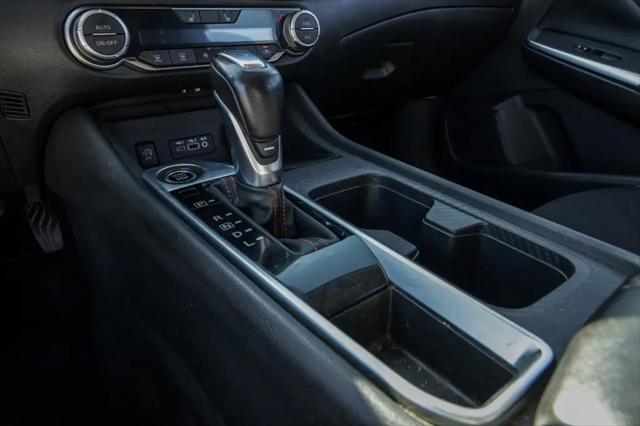 2024 Nissan Sentra SR Xtronic CVT