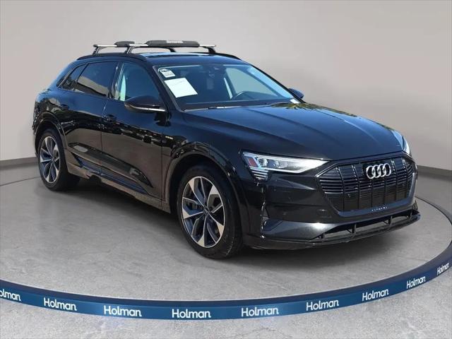 2021 Audi e-tron Premium quattro