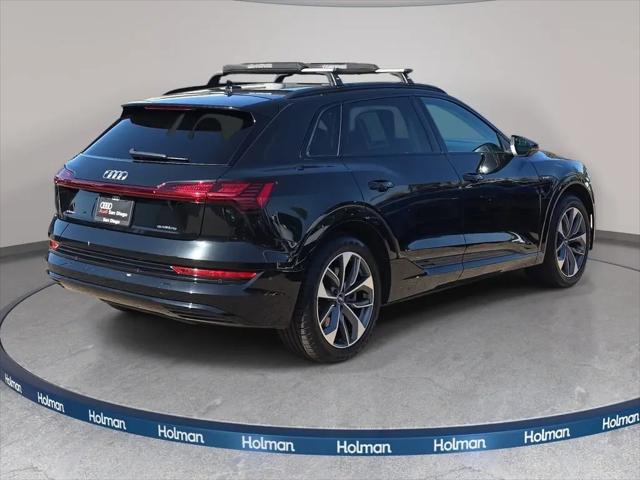2021 Audi e-tron Premium quattro