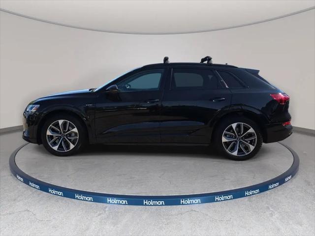 2021 Audi e-tron Premium quattro