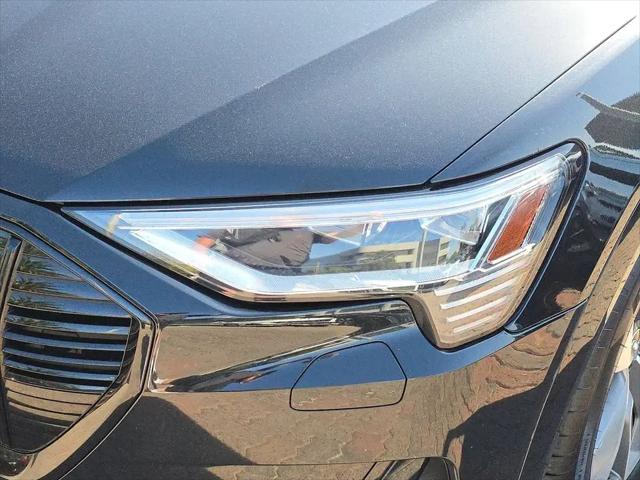 2021 Audi e-tron Premium quattro