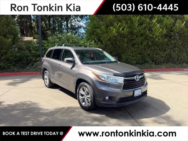 2015 Toyota Highlander XLE V6 for sale in Gladstone, OR
