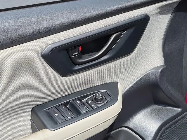 2025 Subaru Forester Base