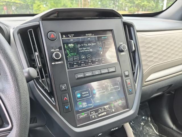 2025 Subaru Forester Base