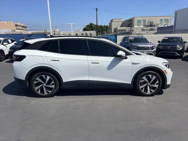 2023 Volkswagen ID.4 Pro