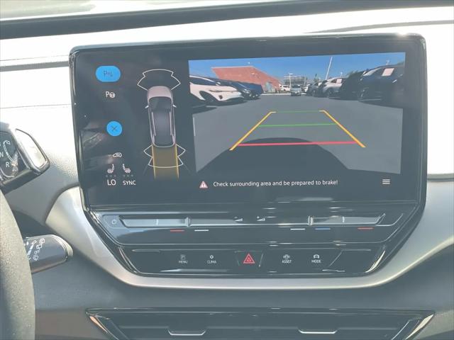 2023 Volkswagen ID.4 Pro