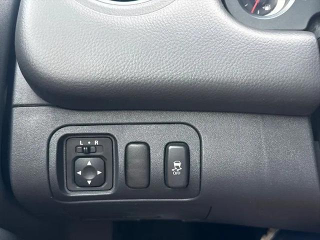 2012 Mitsubishi Eclipse GS