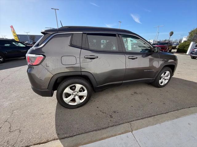 2018 Jeep Compass Latitude FWD