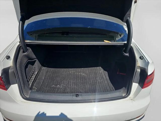 2019 Audi A4 40 Premium