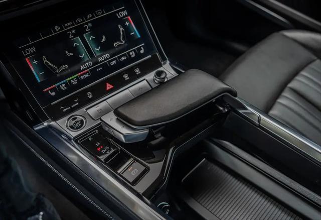 2023 Audi e-tron Premium Plus quattro