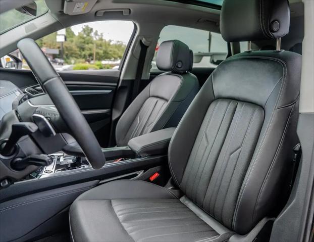 2023 Audi e-tron Premium Plus quattro