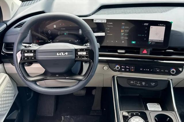 2027 Kia Carnival SX Prestige