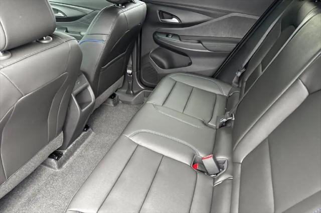 2026 Buick NV Sport Touring FWD