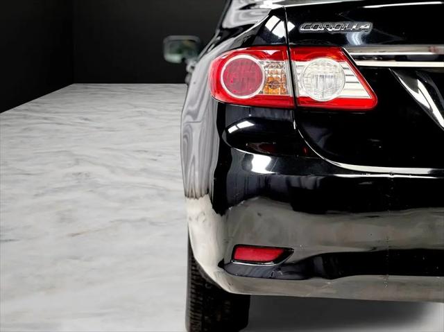 2011 Toyota Corolla LE
