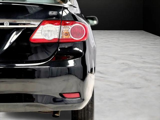 2011 Toyota Corolla LE