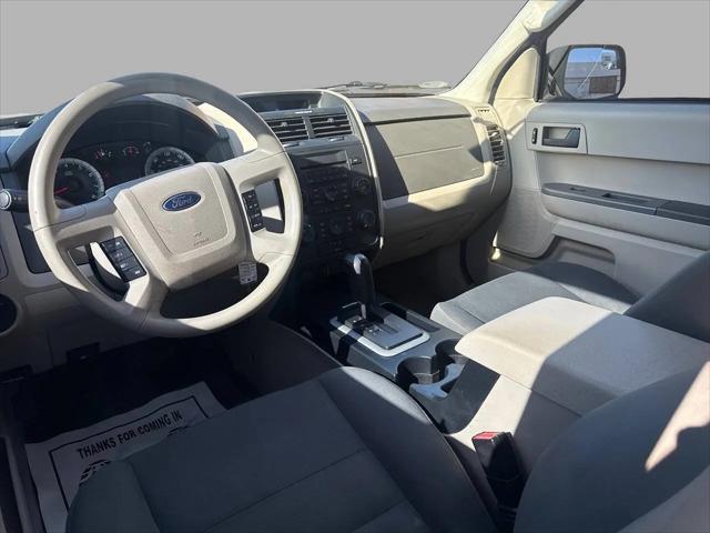 2010 Ford Escape XLS