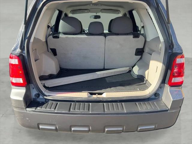 2010 Ford Escape XLS