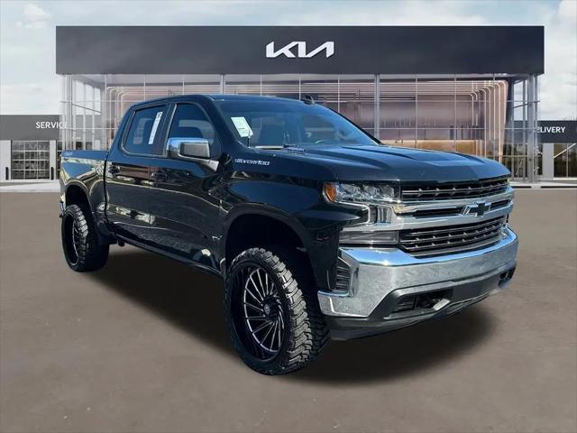 2022 Chevrolet Silverado 1500 4WD Crew Cab Short Bed LT for sale in Macon, GA