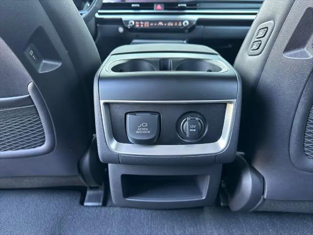 2027 Kia Carnival SX Prestige