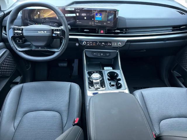 2027 Kia Carnival SX Prestige
