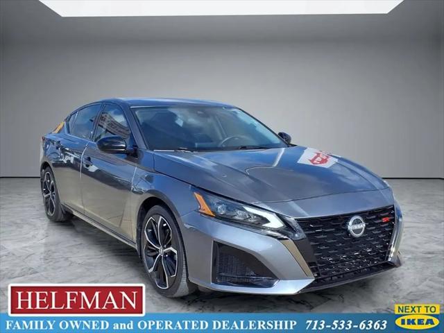 2023 Nissan Altima SR FWD for sale in Houston, TX
