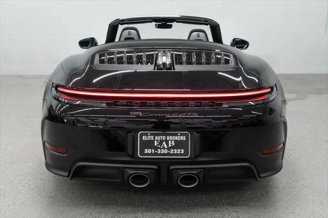 2025 Porsche 911 Carrera 4 GTS Cabriolet