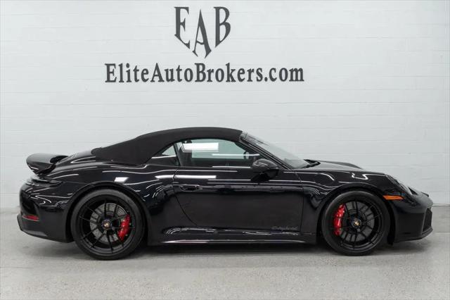 2025 Porsche 911 Carrera 4 GTS Cabriolet