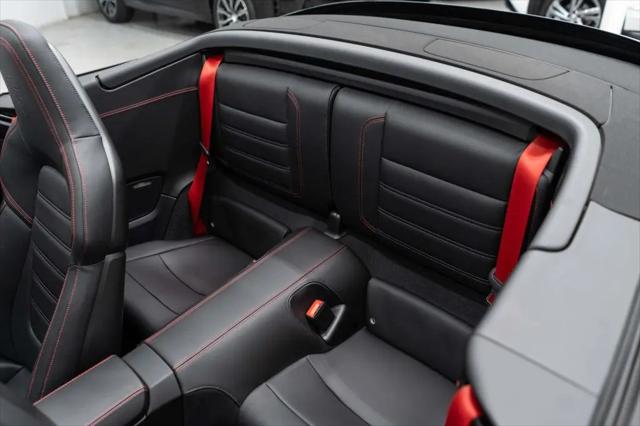 2025 Porsche 911 Carrera 4 GTS Cabriolet