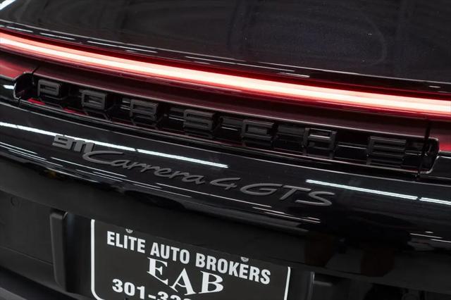 2025 Porsche 911 Carrera 4 GTS Cabriolet