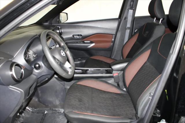 2024 Nissan Kicks SR Xtronic CVT