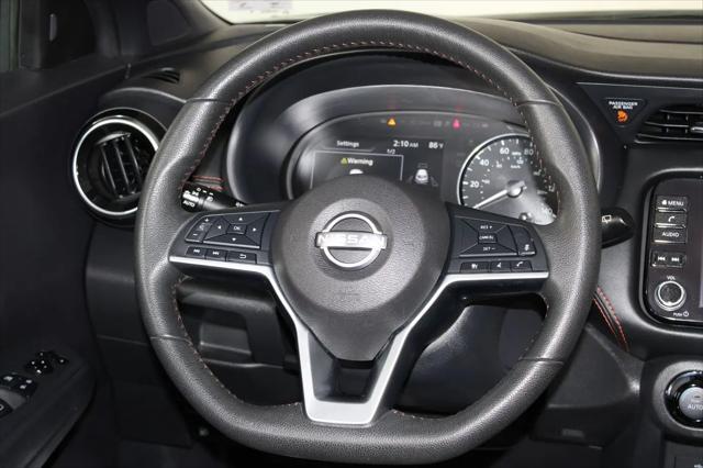 2024 Nissan Kicks SR Xtronic CVT