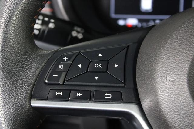 2024 Nissan Kicks SR Xtronic CVT