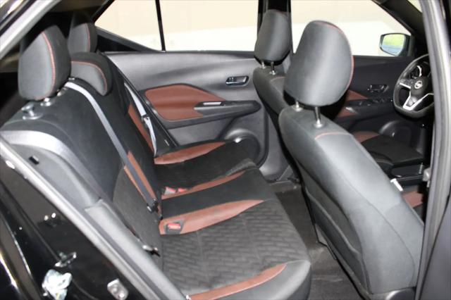 2024 Nissan Kicks SR Xtronic CVT