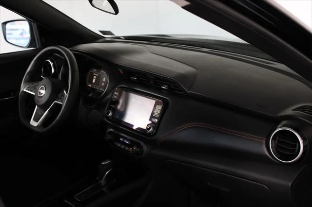 2024 Nissan Kicks SR Xtronic CVT
