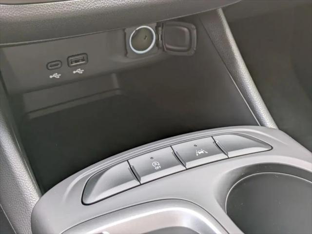 2026 Buick NV Preferred FWD
