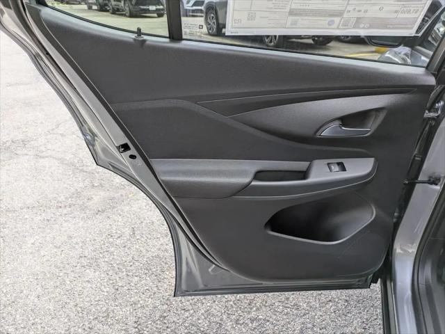 2026 Buick NV Preferred FWD