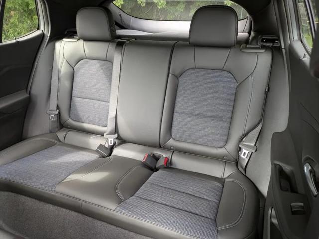 2026 Buick NV Preferred FWD